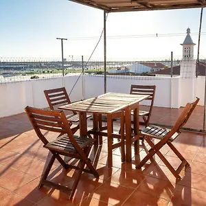 Blife Marya Private - Airport Privatunterkunft